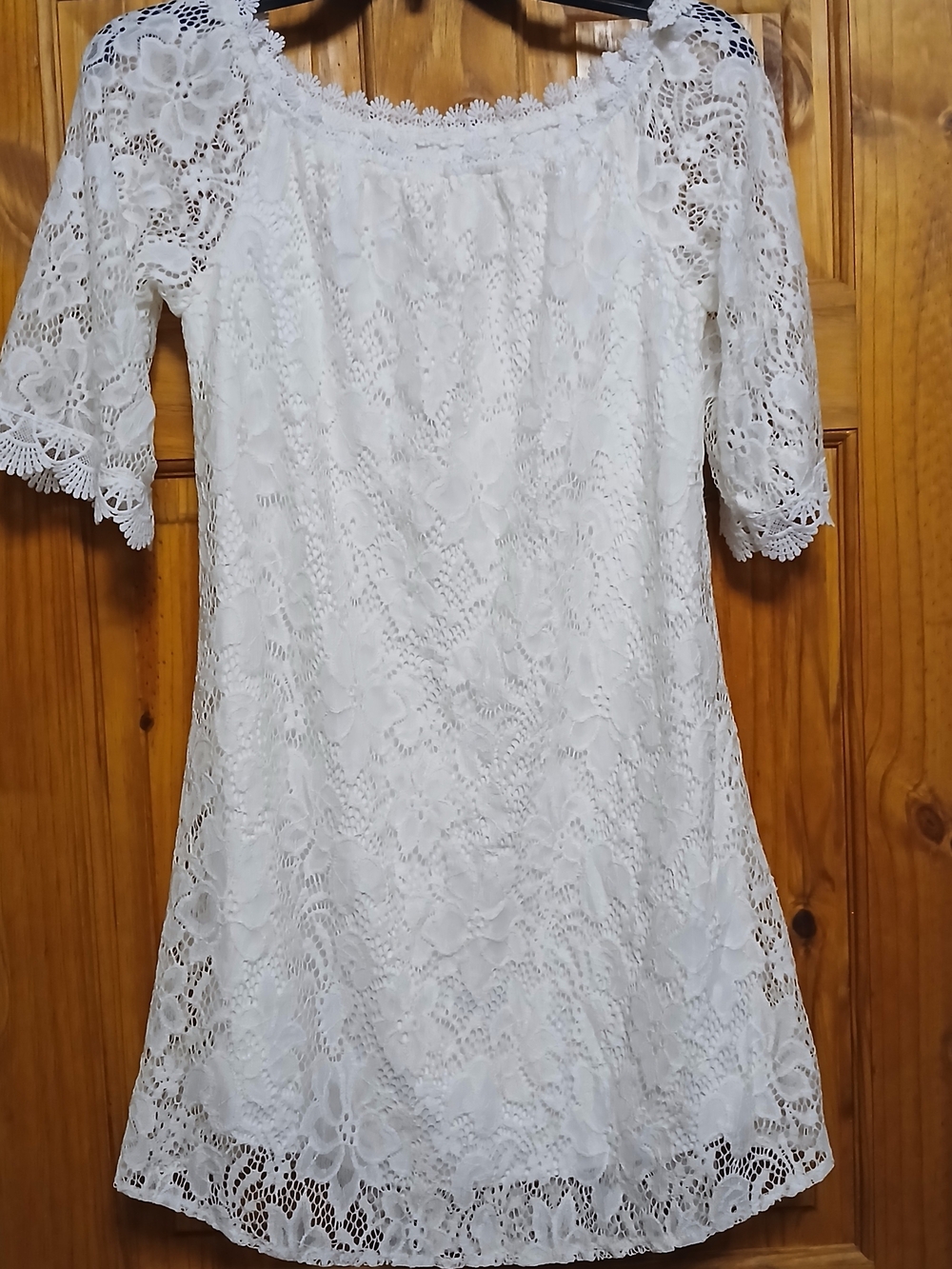 White Lace Short Sleeve Dress - Elegant Floral Design